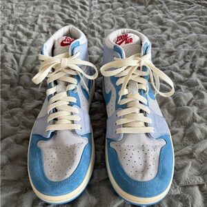 Nike Air Jordan 1 High Zoom CMFT 2 Phantom University Blue Women’s Sneakers
